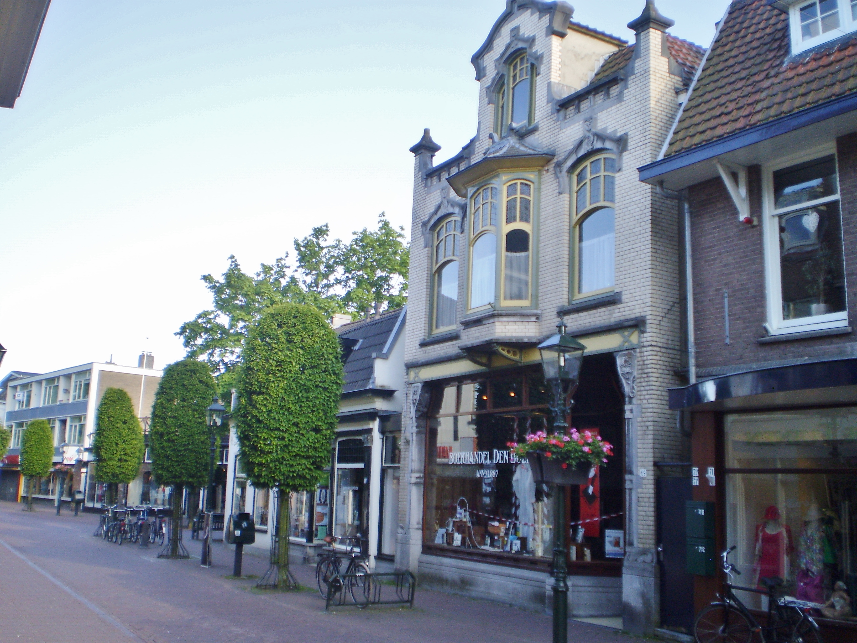 Boekhandel Den Boer - Baarn